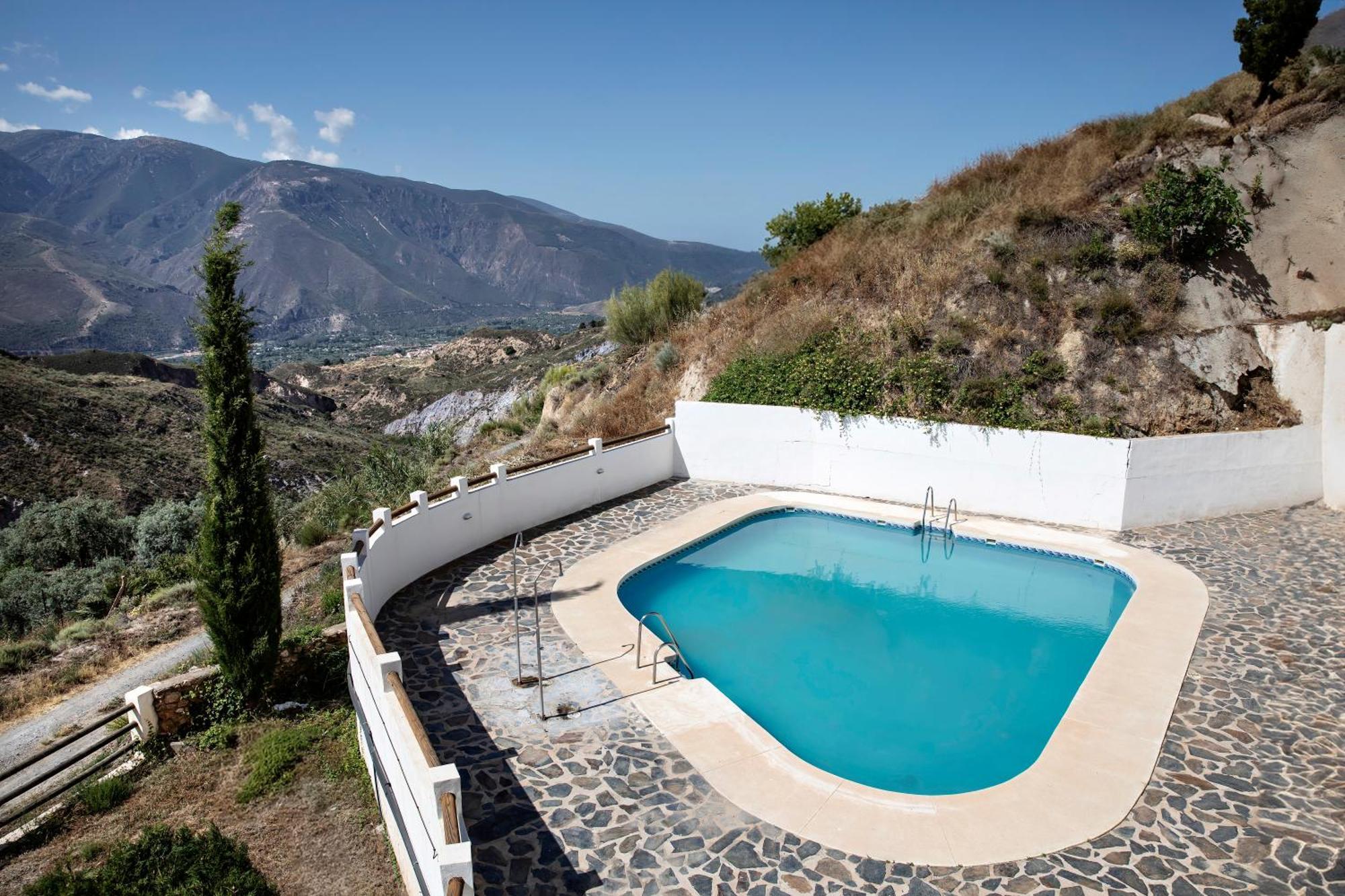 Alpujarra Relax Carataunas ภายนอก รูปภาพ